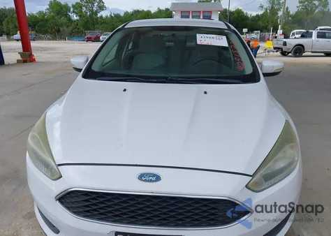 2015 Ford Focus Se z USA, uszkodzony, nr VIN 1FADP3F21FL316981